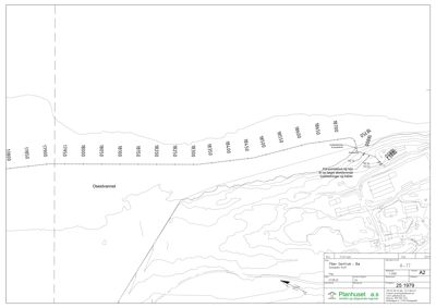 Situasjonsplan som viser terrengform, høyder (konturer), vann (Osedkvannet) og en del av et bygningsfelt med en pil som indikerer nord.