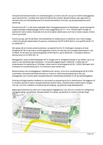 Situasjonsplan som viser plassering av bygninger i forhold til vei, gang- og sykkelvei (markert med gul farge), og nabobebyggelse.