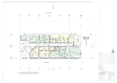 Etasjeplan (4. etasje) for en bygning med romfordeling, arealer og fasader.