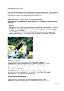 Fotografi av en bygning sett fra luften (flyfoto eller dronebilde) med overlappende tekst om dispensasjonssøknad.