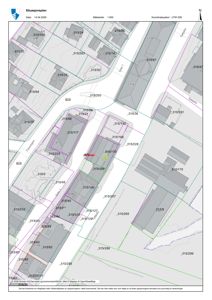Situasjonsplan som viser eiendomsnummer, gater, og nabolag.