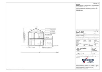 Snittegning (Snitt A) som viser bygningens tverrsnitt, høyder, takform og innvendige forhold.
