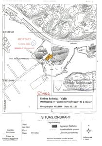 Situasjonsplan (M.1:1000) for ombygging av 'gamle servicebygget' til 2 etasjer ved Sjøbua kolonial i Valle, Bamble kommune.