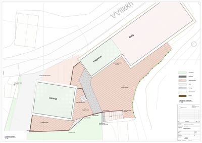 Situasjonsplan som viser tomtens grenser, bebyggelse (bolig, garasje, hagestue), vegforhold og arealbruk.