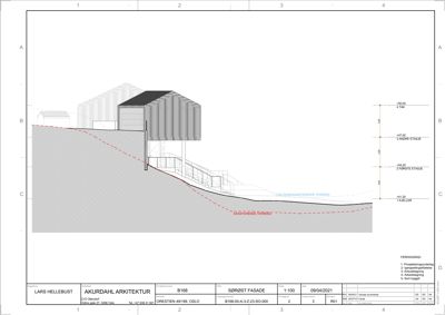 Sørøst fasade med oppriss av bygning, terreng og eksisterende trakter.