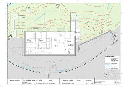 Etasjeplan for første etasje med romfordeling, dimensjoner og orientering.