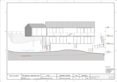 Nordøst fasade med oppriss av bygningens høyde, trinn og eksisterende terreng.