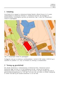 Situasjonsplan som viser eiendommen (rødt) i forhold til fjellskjæring (blått) og omgivende terreng.