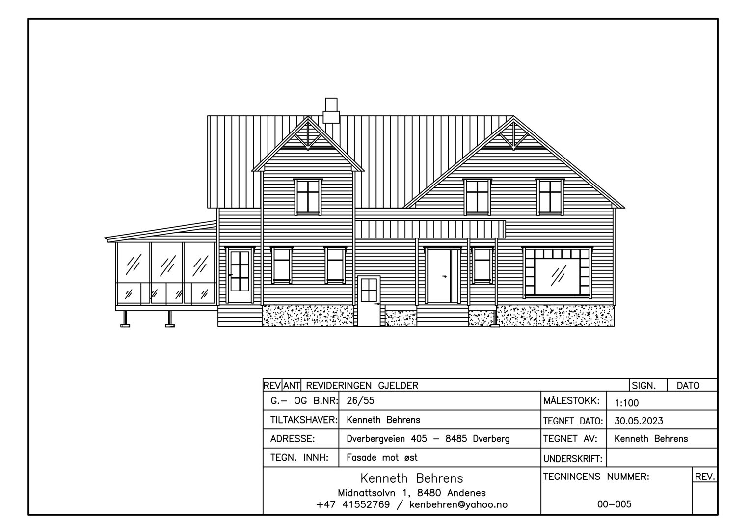 Fasadetegning (opprikk) av en bygning sett fra øst, med tegningsinformasjon i bunnen.