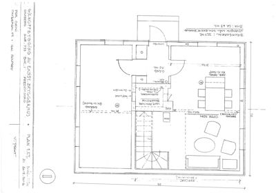 Etasjeplan (1. etasje) for gjenoppbygging av et eksisterende bryggerhus, med romfordeling, mål og notasjoner.