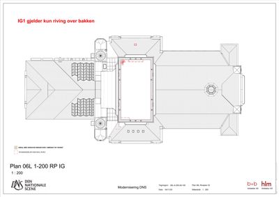 Etasjeplan (topplan) som viser romfordeling, vegger og takform for en bygning.