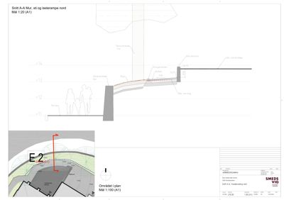 Snitt A-A som viser snitt gjennom en mur og lasterampe, med høydemål og eksisterende forhold. Inneholder også et situasjonskart (Området i plan) som viser plassering av snittet.
