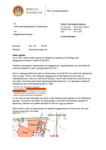 Situasjonsplan som viser eiendomsgranser, reguleringsgrenser og plassering av et tiltak (tilbygg og garasje) i forhold til naboeiendom og kommunal vei.