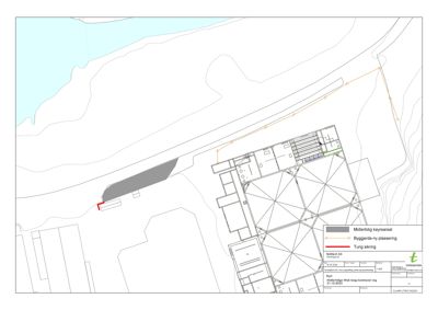 Situasjonsplan som viser tomtens form, terrengforhold (konturer), eksisterende og planlagt bygningsplassering, samt avgrensning av midlertidig areal og tung sikring.