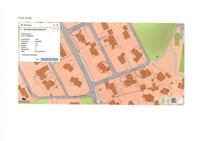 Kart med bygningsplasseringer og et utvalg kartlag (topografi, bebyggelse, infrastruktur).