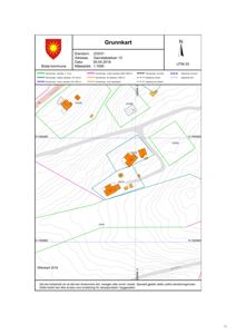 Grunnkart (situasjonsplan) som viser eiendomsgrenser, topografi og bygningsplassering for Gamstebakken 12 i Boda kommune.