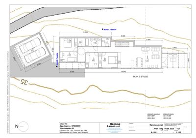 Etasjeplan (PLAN 2. ETASJE) som viser romfordeling, dimensjoner og arealer for et hus.