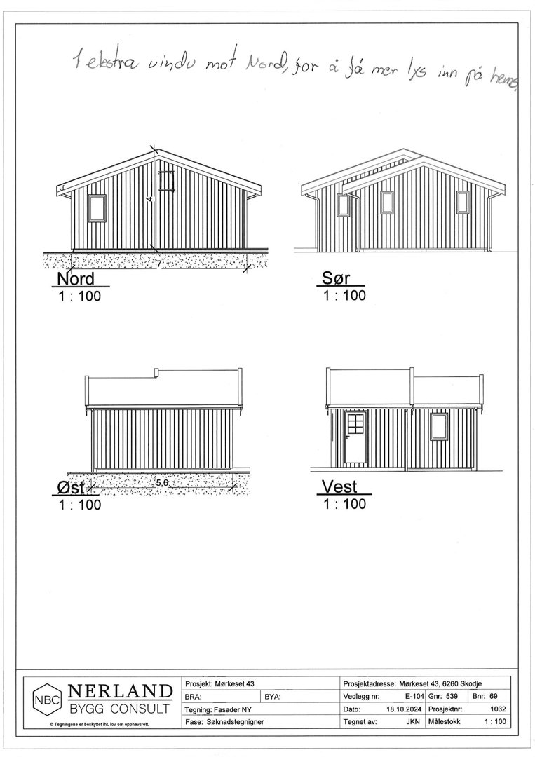 Fasadetegning som viser bygningens utsyn fra alle fire sider (Nord, Sør, Øst, Vest) med vindus- og dørplassering.