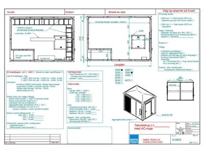 En teknisk tegning som viser en etasjeplan (eller grunnplan) for en bygning, med romfordeling, dører, vinduer og installasjoner (AC, lys, el).
