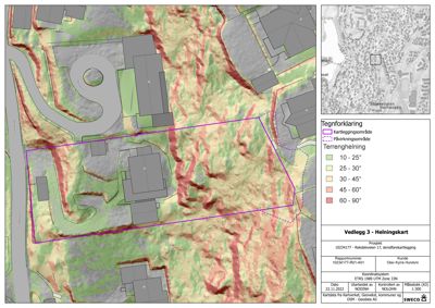 Helningskart (terrengkart) som viser terrengform og helning i et område, inkludert bygninger og vegnett.