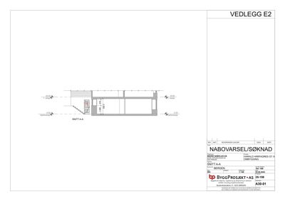 Snittegning (SNITT A-A) som viser bygningens tverrsnitt, høyder og nivåer.