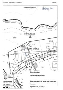 Situasjonskart som viser plassering av en garasje i forhold til naboeiendommer og veier.