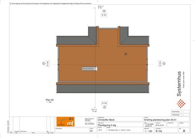 Etasjeplan (Plan 02) som viser romfordeling, vegger og takkonstruksjon for et plan i en bygning.