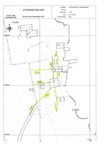 Oversiktskart (situasjonsplan) som viser tomtens beliggenhet, grenser, høydeforskjeller og plassering av bygninger.