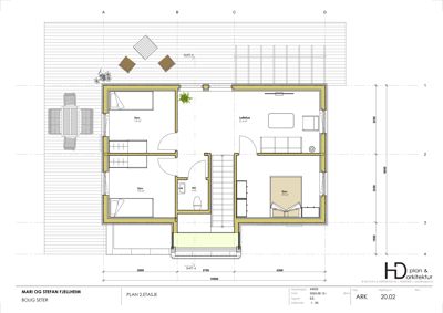 Etasjeplan (PLAN 2.ETASJE) som viser romfordeling, dimensjoner og møblering for et hus.