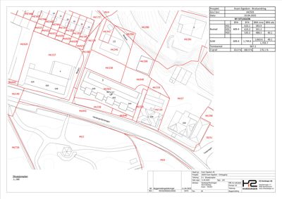 Situasjonsplan som viser tomtegrenser, bygningers plassering og arealdata for Kvam Eidgdom.