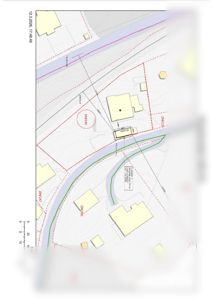 Situasjonsplan som viser tomtens grenser, nabolag, høydemålerlinjer og bygningsplassering.