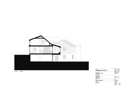 Snittegning (Snitt A) som viser bygningens tverrsnitt, høyder og romfordeling.