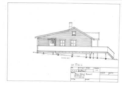 Fasadetegning som viser bygningens utside, takform, vinduer og porre.