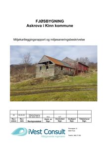 Fotografi av en fjøsbygning i Askrova i Kinn kommune, tatt som del av en miljøkartleggingsrapport.