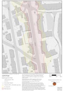 Situasjonsplan som viser byggefeltet, nabobebyggelse, utvidelser (rød/gul/yell), og grunntilstand (grått).