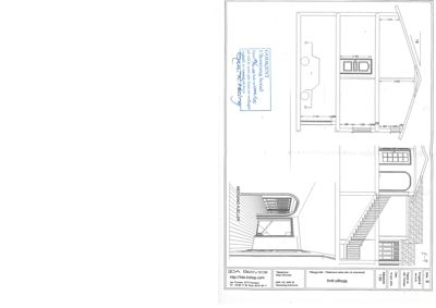 Snittegning som viser tverrsnitt gjennom en bygning, inkludert trapp, dører og vinduer.