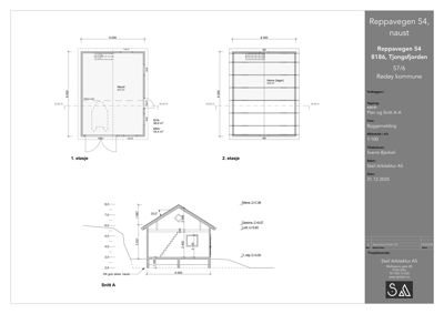 Dette bildet viser et arkitektarkiv med flere tegninger for en bygning i Reppavegen 54. Det er inkludert plantegninger for 1. og 2. etasje, samt en snittegning (Snitt A).