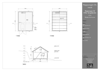 Dette bildet viser et arkitektarkiv med flere tegninger for en byggesak på Reppavegen 54. Det er inkludert plantegning av 1. og 2. etasje, samt en snittegning (Snitt A) som viser tverrsnittet gjennom huset.