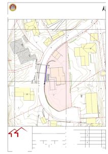 Situasjonsplan som viser tomt, naboeiendommer, vegforhold og planlagt tiltak (vegg/mur).