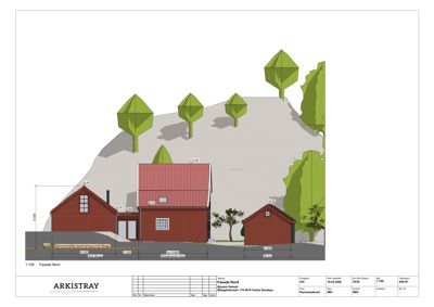 Fasadetegning som viser bygningens utseende sett fra nord, inkludert takform, vinduer, dører og terrengforhold.