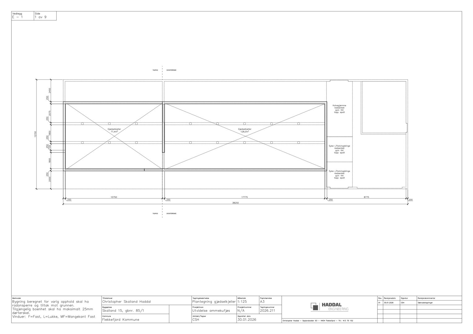 Plantegning av etasjen med romfordeling, dører, vinduer og dimensjoner.