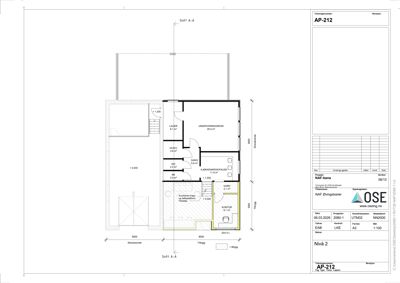 Etasjeplan (Nivå 2) som viser romfordeling, arealer og dimensjoner for et hus.