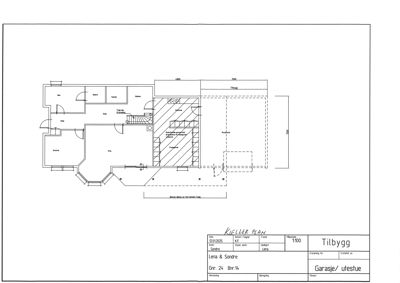 Etasjeplan (Kjellerplan) som viser romfordeling, dører, trapp og dimensjoner for en tilbygg.