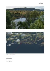 Et fotografi av et landskap med vann og fjell, kombinert med en 3D-visualisering (rendering) som viser bygningers plassering i forhold til terrenget.