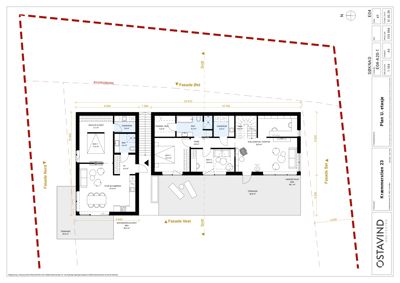 Etasjeplan (Plan U. etasje) som viser romfordeling, dimensjoner og fasaderetninger for en bygning.