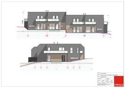 Fasadetegning som viser bygningens utseende fra utsiden, inkludert høyder og terrengforhold.