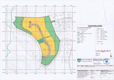 Situasjonsplan som viser tomtens form, høydemodeller, vegnett og byggegrenser.