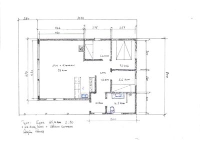 Etasjeplan (plantegning) som viser romfordeling, mål og areal for en bolig.