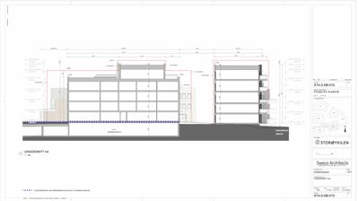 Lengdesnitt AA av en bygning, som viser etasjer, høyder og konstruksjonsdetaljer.
