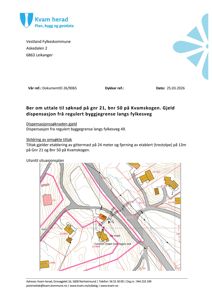 Utsnitt situasjonsplan som viser tomt, bygninger, veier og høydeforhold.